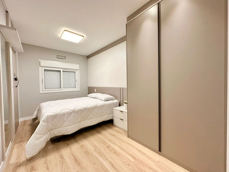 APARTAMENTO LINDO, DECORADO E COM LINDA VISTA EM CAPÃO DA CANOA: 17ª foto da galeria de imagens do imóvel