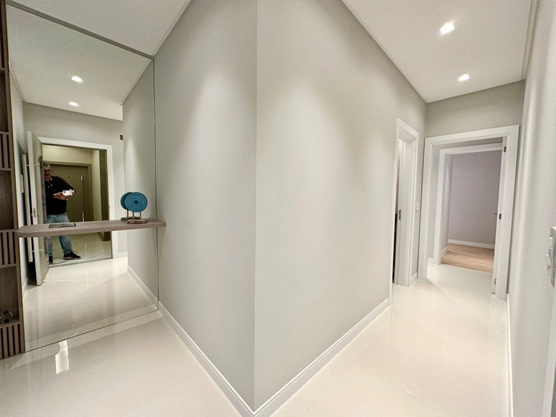 APARTAMENTO LINDO, DECORADO E COM LINDA VISTA EM CAPÃO DA CANOA: 16ª foto da galeria de imagens do imóvel