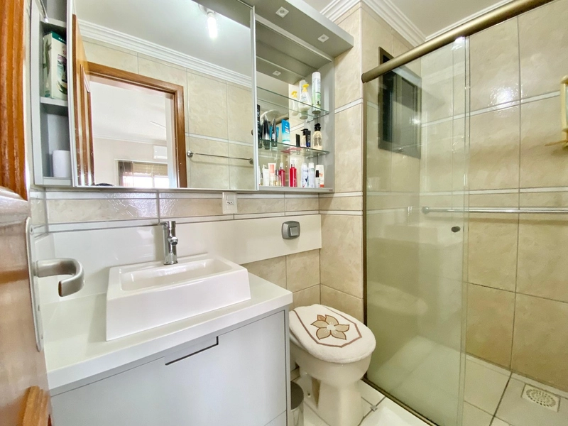 LINDO APARTAMENTO À UMA QUADRA DO MAR EM CAPÃO DA CANOA: 11ª foto da galeria de imagens do imóvel