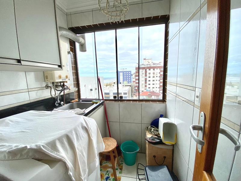 LINDO APARTAMENTO À UMA QUADRA DO MAR EM CAPÃO DA CANOA: 12ª foto da galeria de imagens do imóvel