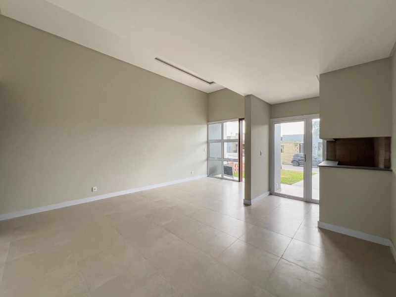 CASA LINDA DE BARBADA EM UM BOM BAIRRO EM CAPÃO DA CANOA: 4ª foto da galeria de imagens do imóvel