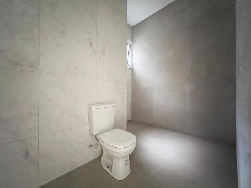 CASA LINDA DE BARBADA EM UM BOM BAIRRO EM CAPÃO DA CANOA: 11ª foto da galeria de imagens do imóvel