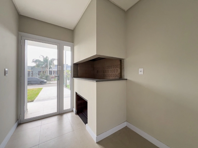 CASA LINDA DE BARBADA EM UM BOM BAIRRO EM CAPÃO DA CANOA: 7ª foto da galeria de imagens do imóvel