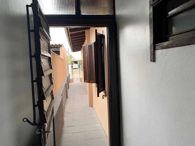 Casa com 4 dormitórios em bairro  de moradores de Capão da Canoa!: 10ª foto da galeria de imagens do imóvel