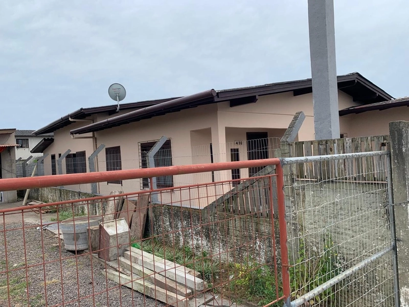 Casa com 4 dormitórios em bairro  de moradores de Capão da Canoa!: 2ª foto da galeria de imagens do imóvel