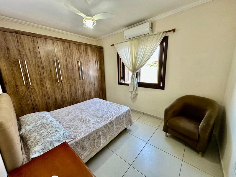 Casa com 3 dormitórios no centro de Xangri-lá: 13ª foto da galeria de imagens do imóvel