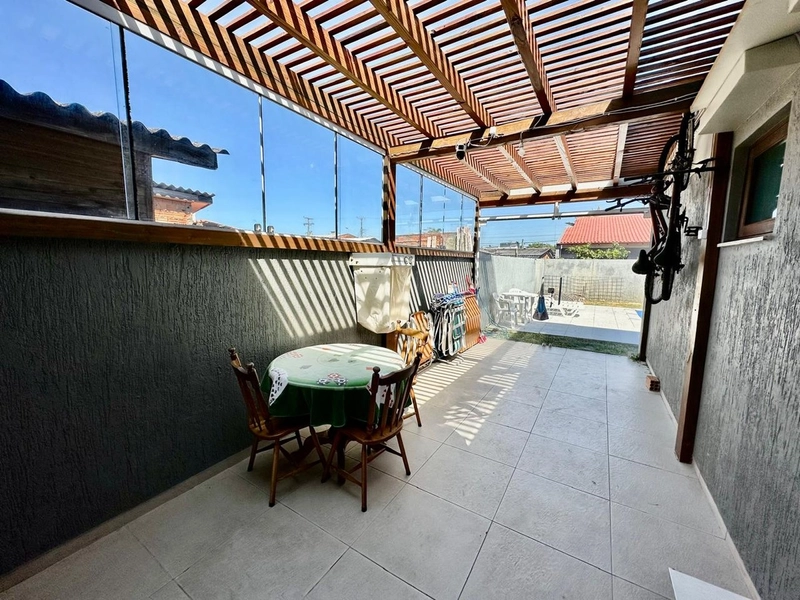 Casa com 3 dormitórios no centro de Xangri-lá: 15ª foto da galeria de imagens do imóvel