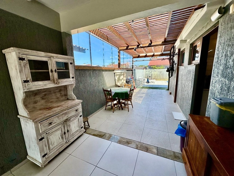 Casa com 3 dormitórios no centro de Xangri-lá: 16ª foto da galeria de imagens do imóvel