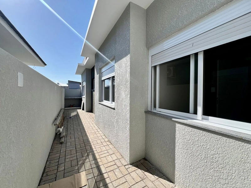 Linda casa com 3 dormitórios à duas quadra do mar: 16ª foto da galeria de imagens do imóvel