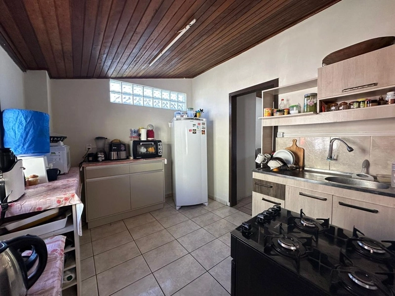 Casa ampla e mobiliada com 4 dormitórios em Capão da Canoa: 13ª foto da galeria de imagens do imóvel