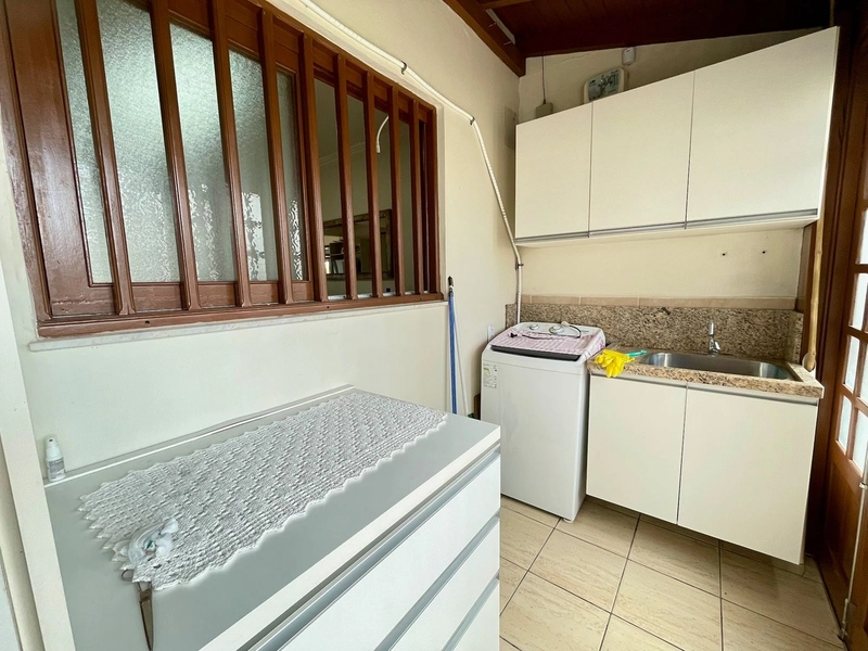 Sobrado à venda na Zona Nova de Capão da Canoa: 11ª foto da galeria de imagens do imóvel