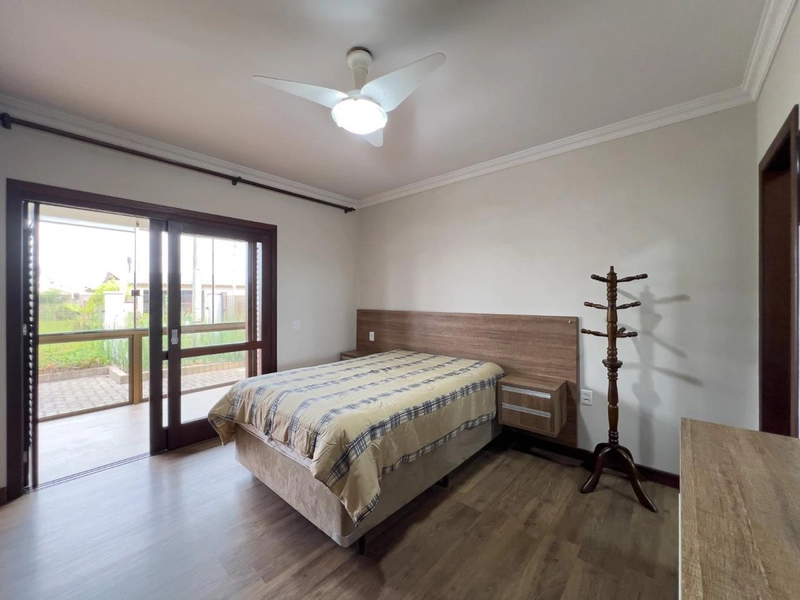 Casa com 3 dormitórios sendo duas suítes à venda em Capão da Canoa: 16ª foto da galeria de imagens do imóvel