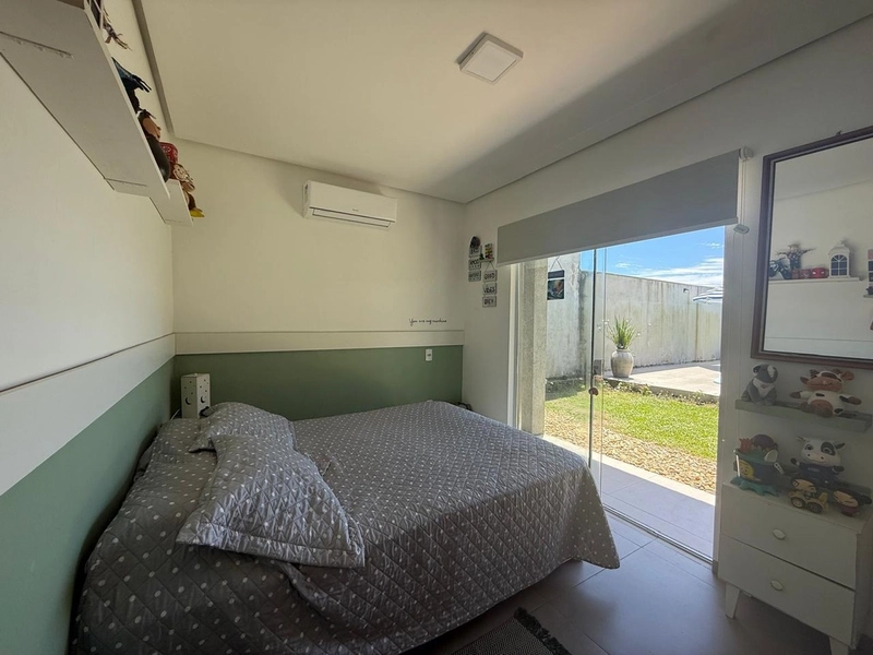 casa com 3 dormitórios próxima ao mar: 9ª foto da galeria de imagens do imóvel