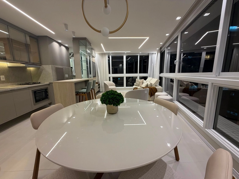 LINDO APARTAMENTO 3 SUITES NO DEL PAINE: 3ª foto da galeria de imagens do imóvel