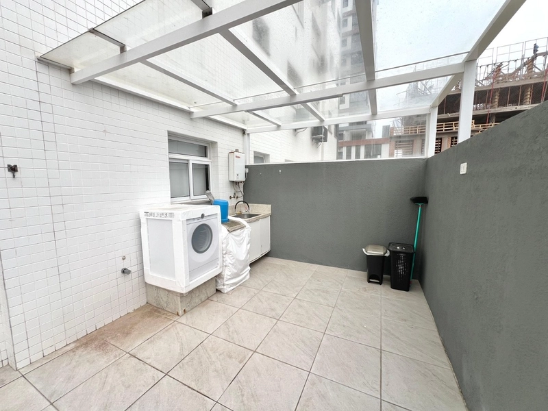 APARTAMENTO MOBILIADO E DECORADO COM TERRAÇO: 8ª foto da galeria de imagens do imóvel