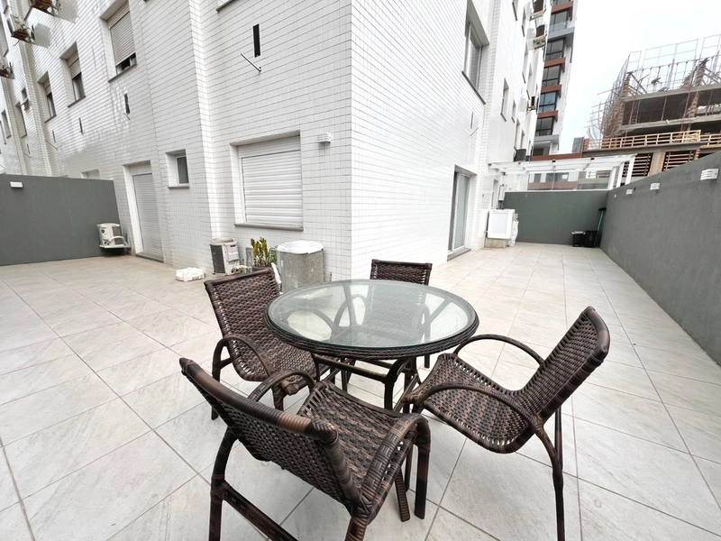 APARTAMENTO MOBILIADO E DECORADO COM TERRAÇO: 5ª foto da galeria de imagens do imóvel