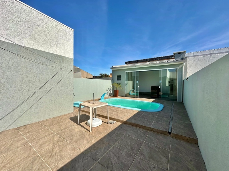 BELISSIMA CASA COM PISCINA: 13ª foto da galeria de imagens do imóvel