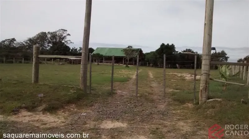 Lotes: 9ª foto da galeria de imagens do imóvel