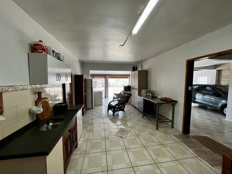 Excelente imovel de esquina: 7ª foto da galeria de imagens do imóvel