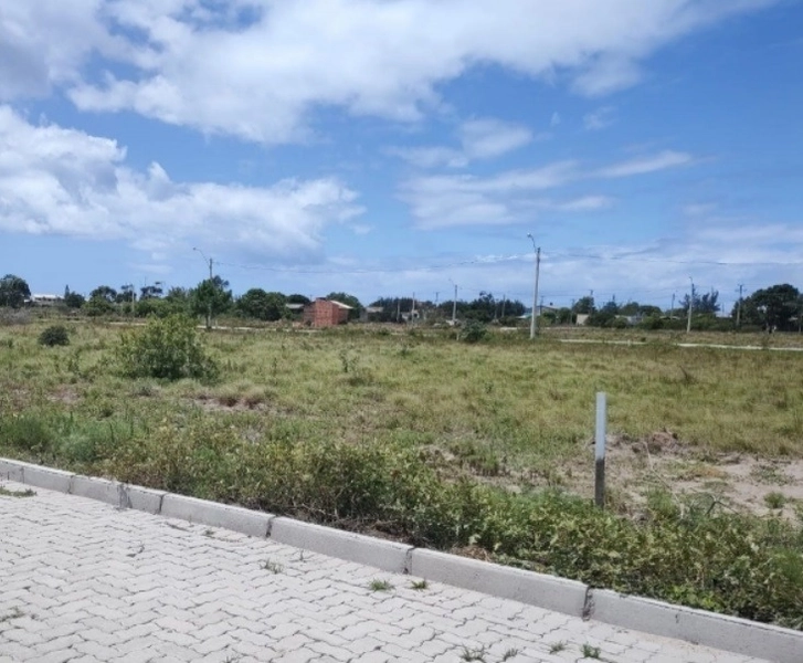 Ótimos lotes frente mar...: 2ª foto da galeria de imagens do imóvel