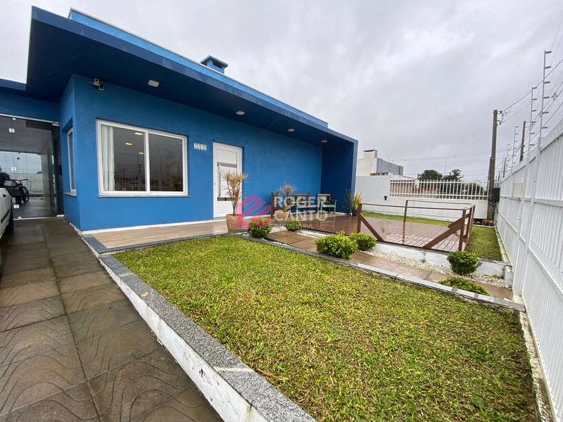 Lindo imovel com sala de estar com lareira, living e amplo espaco: 5ª foto da galeria de imagens do imóvel