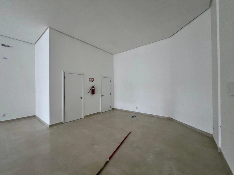 LOJA COMERCIAL: 4ª foto da galeria de imagens do imóvel