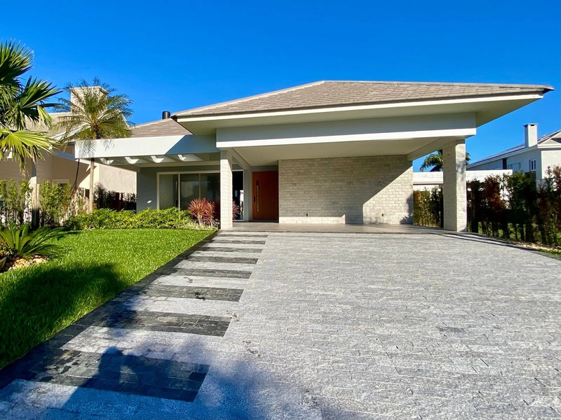 LINDO IMOVEL EM CONDOMINIO: 1ª foto da galeria de imagens do imóvel