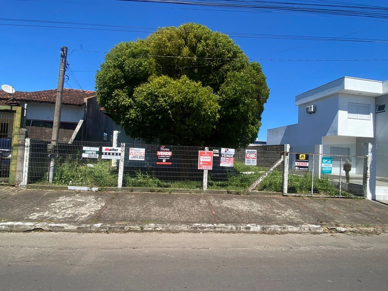 Excelente localização: 1ª foto da galeria de imagens do imóvel