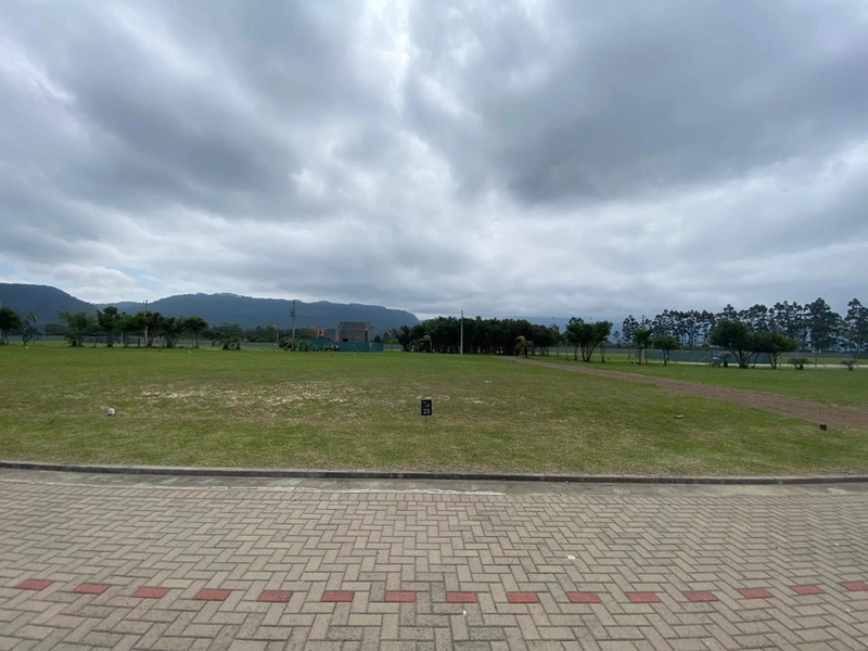 Excelente terreno para morar: 1ª foto da galeria de imagens do imóvel