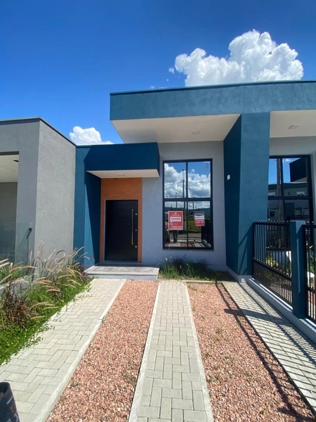 Excelente casa geminada no bairro que mais cresce e valoriza: 2ª foto da galeria de imagens do imóvel