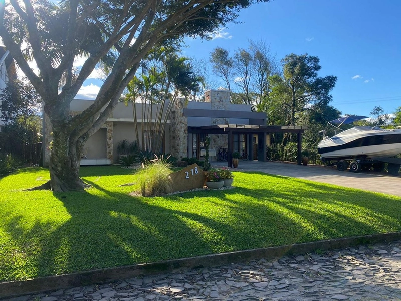 Casa Térrea no condomínio Interlagos: 6ª foto da galeria de imagens do imóvel