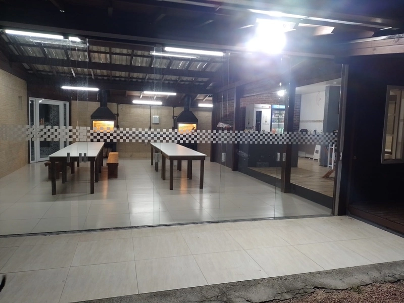Pavilhão comercial: 6ª foto da galeria de imagens do imóvel