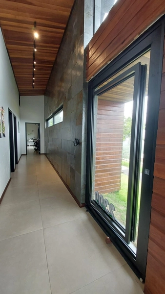 Casa alto padrão no Morro da Borussia: 7ª foto da galeria de imagens do imóvel