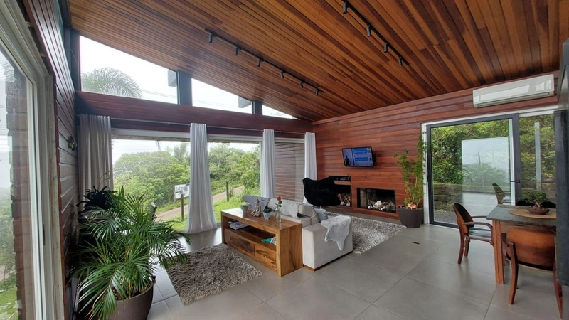Casa alto padrão no Morro da Borussia: 14ª foto da galeria de imagens do imóvel
