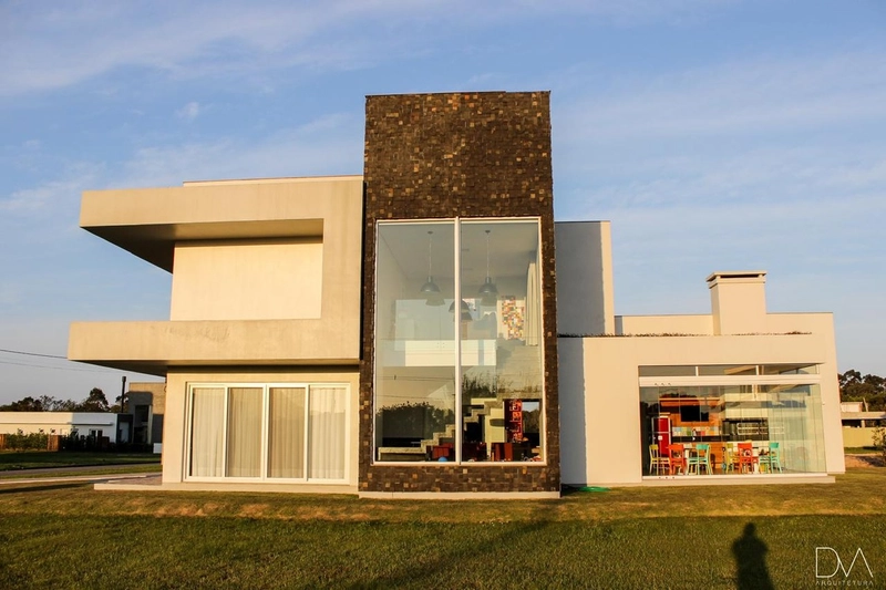 Lindo sobrado no Condomínio Bellville em Osório: 7ª foto da galeria de imagens do imóvel