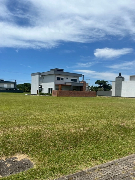 Excelente sobrado alto padrão no Condomínio Marítimo: 18ª foto da galeria de imagens do imóvel