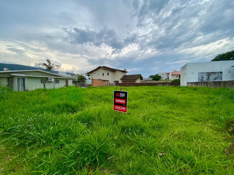 Excelente terreno no centro da cidade: 3ª foto da galeria de imagens do imóvel