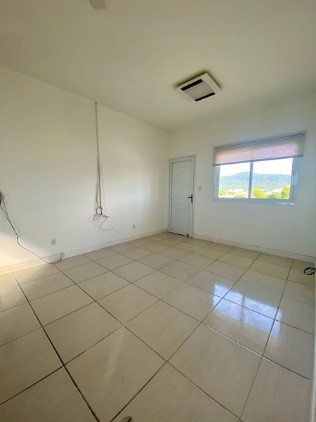 Apartamento Semi mobiliado: 10ª foto da galeria de imagens do imóvel