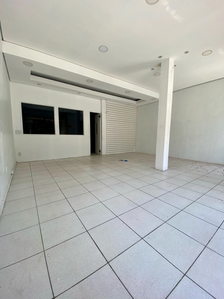 Imóvel Comercial: 2ª foto da galeria de imagens do imóvel