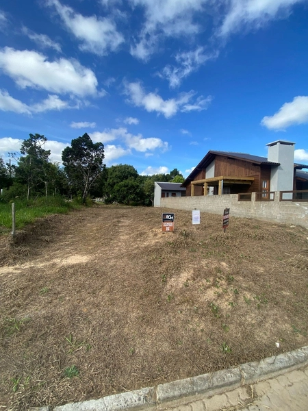 Excelente terreno no bairro Bosques de Albatroz: 2ª foto da galeria de imagens do imóvel