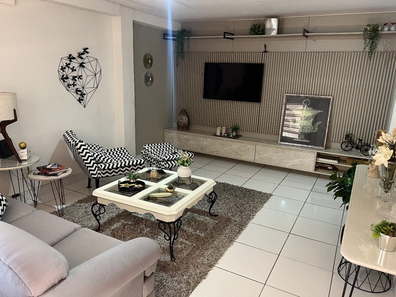 : 1ª foto da galeria de imagens do imóvel