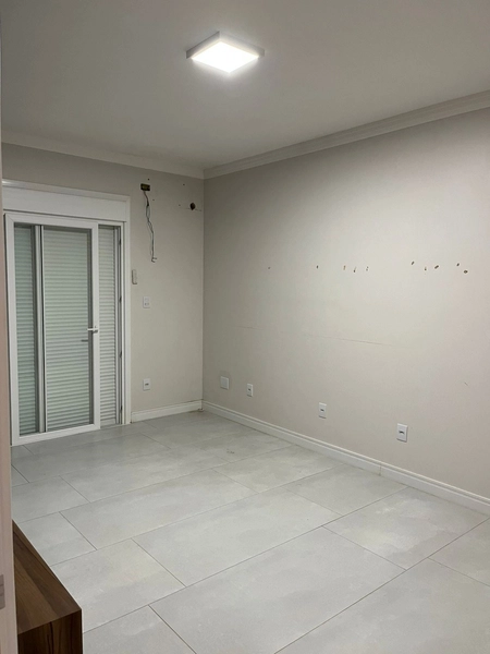 : 2ª foto da galeria de imagens do imóvel