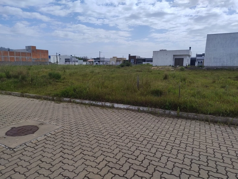 : 2ª foto da galeria de imagens do imóvel