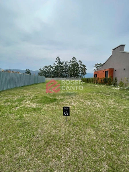 Terreno no Condomínio Marina del Faro