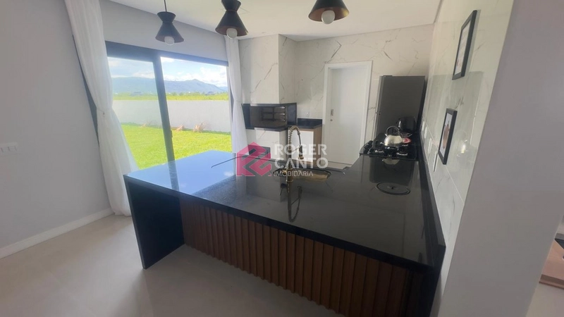 : 2ª foto da galeria de imagens do imóvel