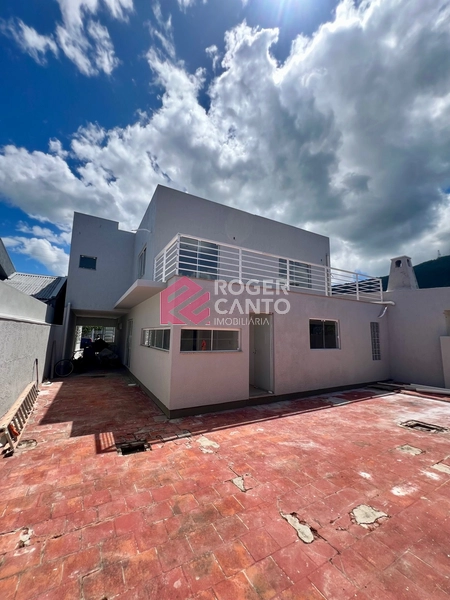 Casa comercial no Centro: 29ª foto da galeria de imagens do imóvel