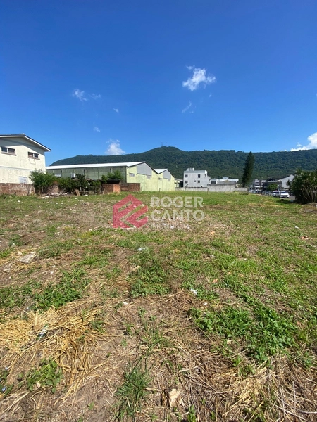 : 2ª foto da galeria de imagens do imóvel