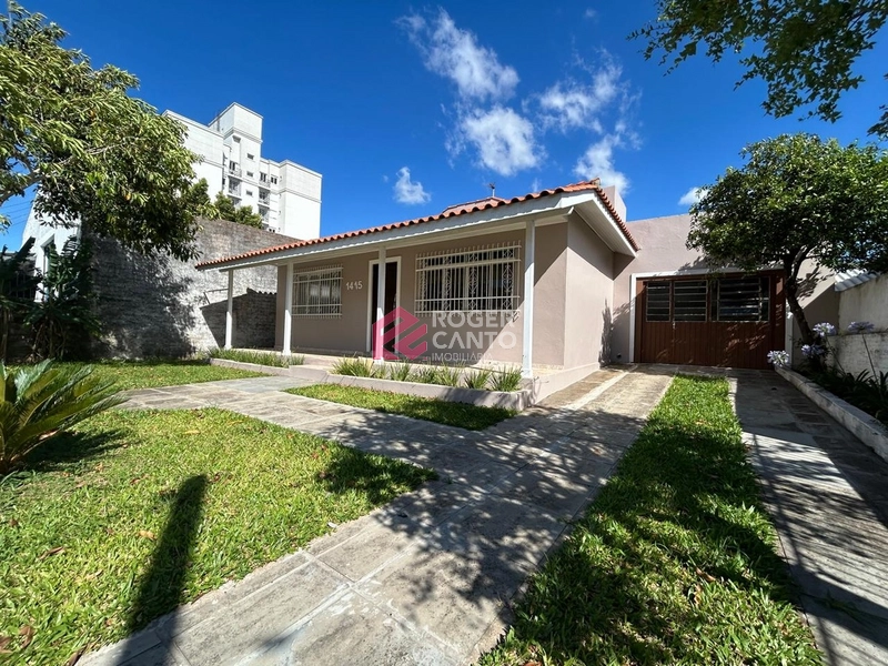 Casa com ótima localização: 2ª foto da galeria de imagens do imóvel