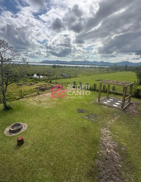 Charmoso bangalô no Palmital: 3ª foto da galeria de imagens do imóvel