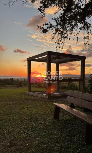 Charmoso bangalô no Palmital: 10ª foto da galeria de imagens do imóvel